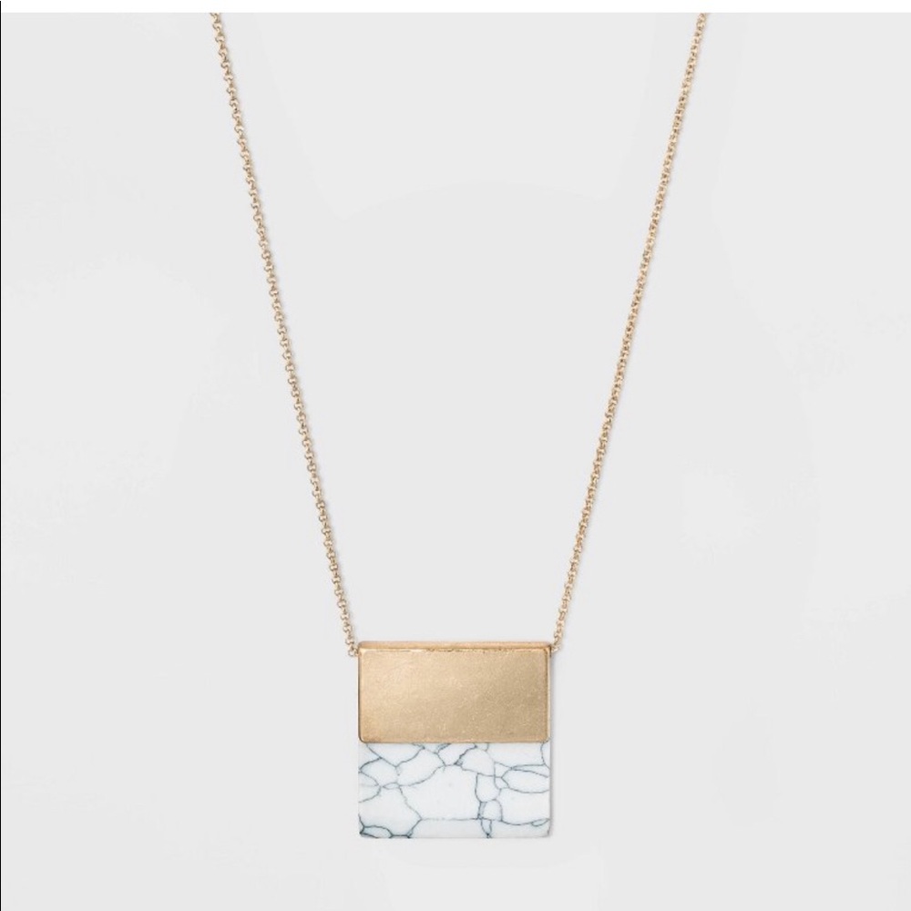 Gold marble pendant chain long length necklace